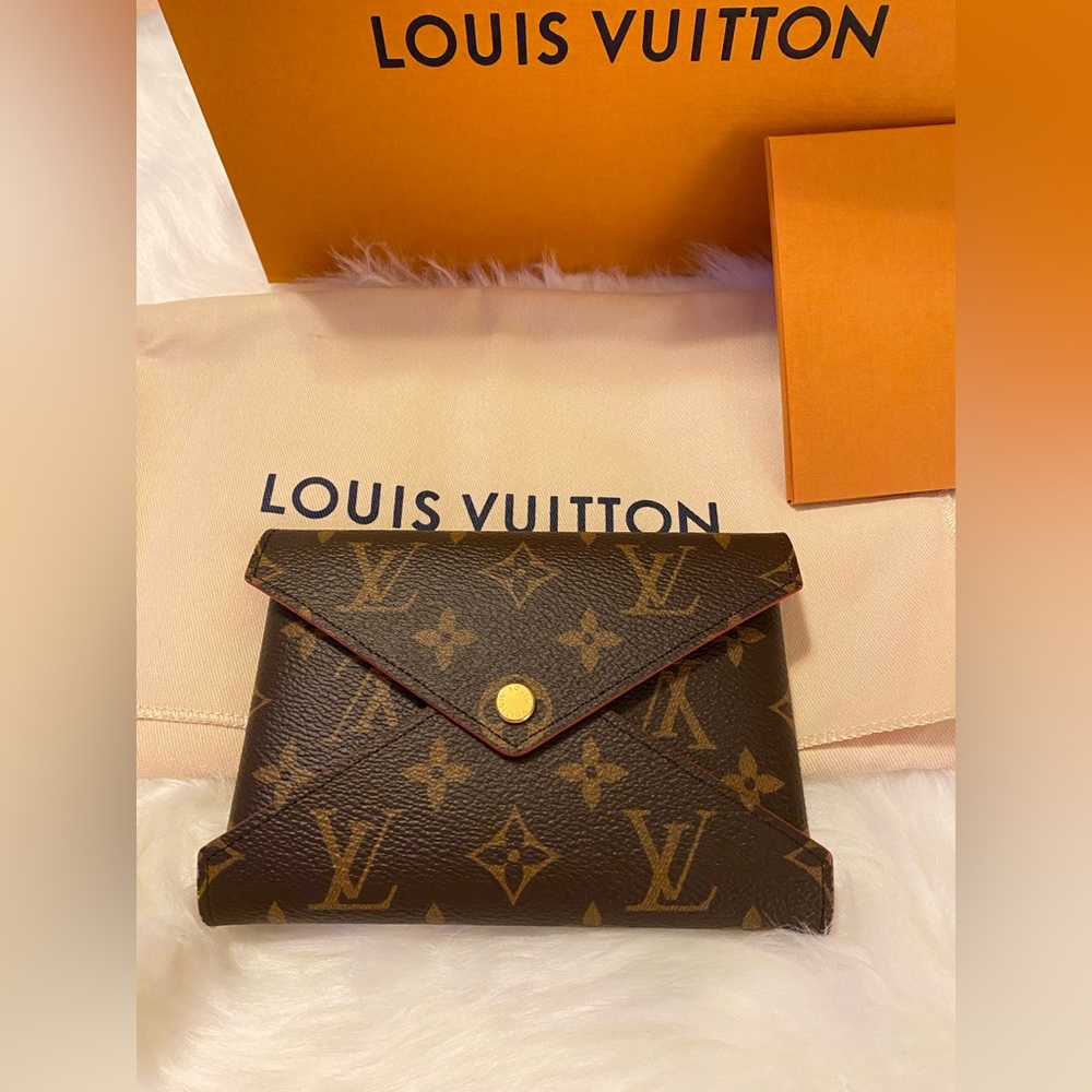 Authentic Brand New Louis Vuitton Kirigami Monogram Medium Pochette Pouch Wallet